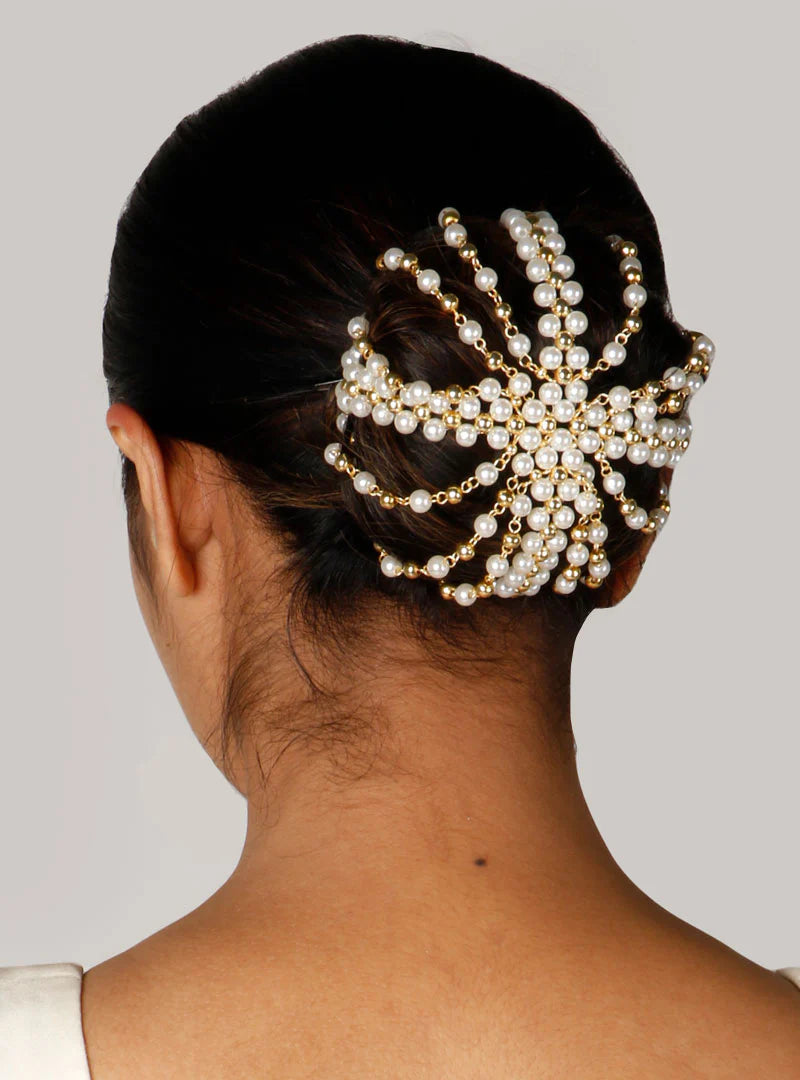 Elegant Traditional Pearl Hair Bun Accessory