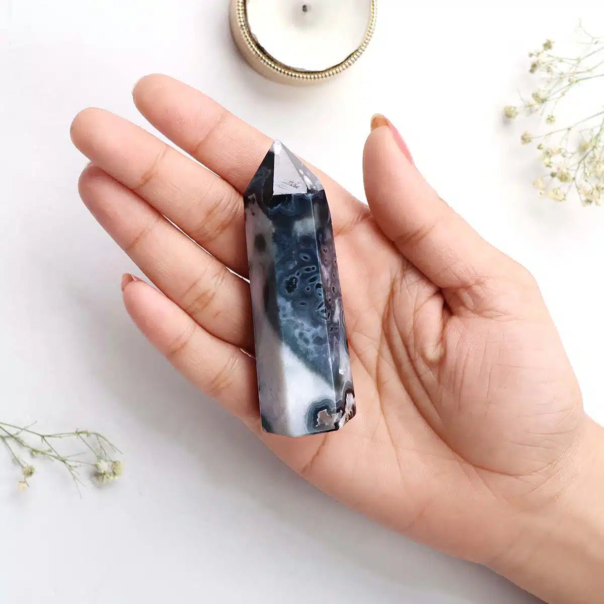 Black Flower Agate Crystal In Pencil Point