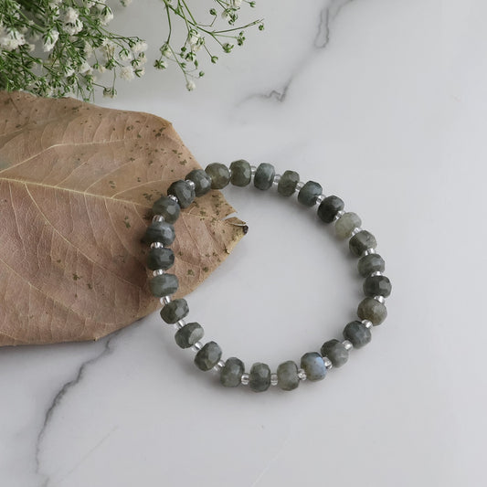 Labradorite Beads Bracelet