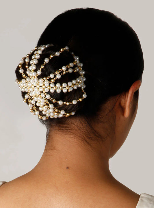 Elegant Traditional Pearl Hair Bun Accessory