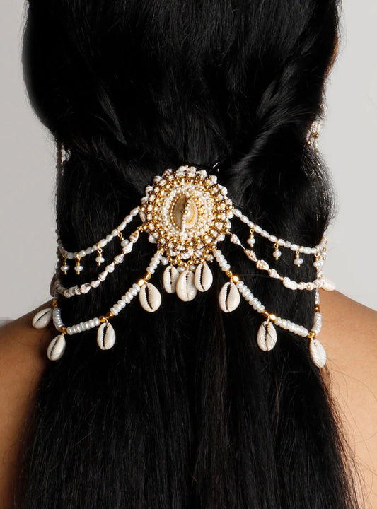Elegant Mattal Hair Accessory With Earrings