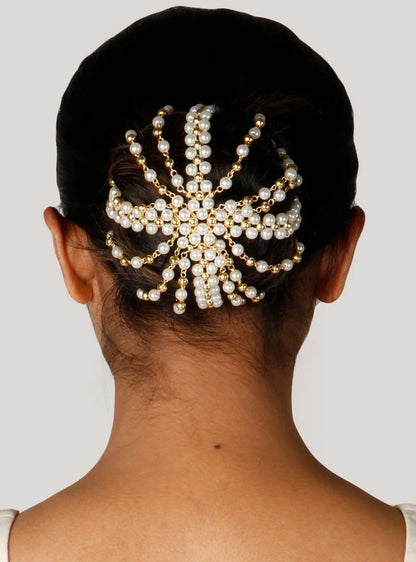 Elegant Traditional Pearl Hair Bun Accessory