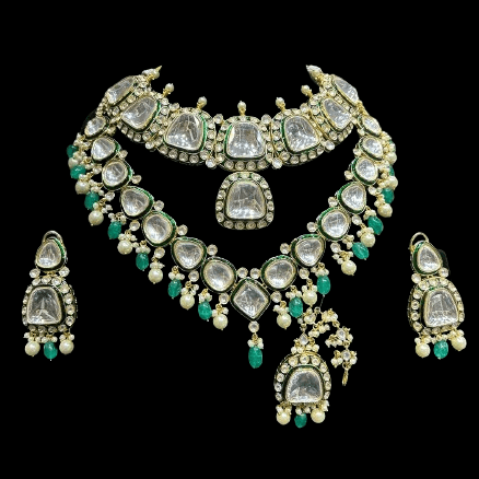 Elegant Green Bridal Kundan Jewelry Set - JAI HO INDIA