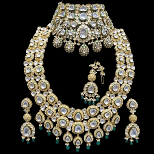 Green Necklace. Kundan Jewelry Set - JAI HO INDIA